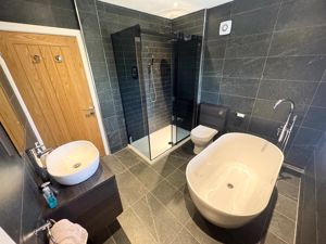 Photo 22- click for photo gallery